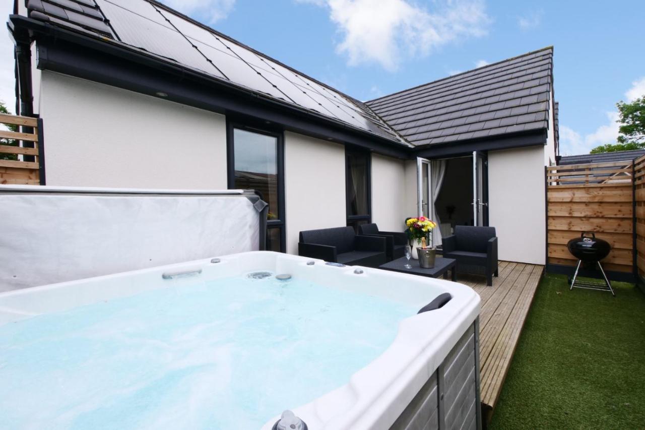 Hoxne Cottages - Sunflower Cottage With Private Hot Tub York Exterior foto